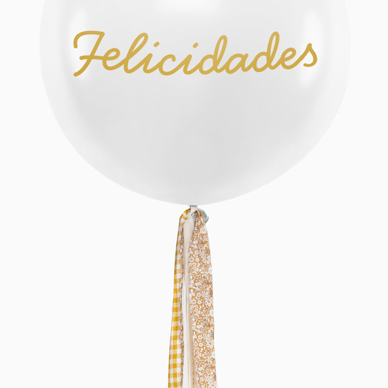 Jumbo Globo 60 cm de tecido branco e vinil dourado personalizado floral