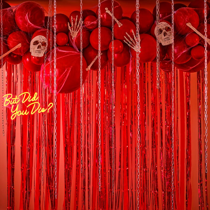 Arco Globos + Cortina Papel Sangre Halloween