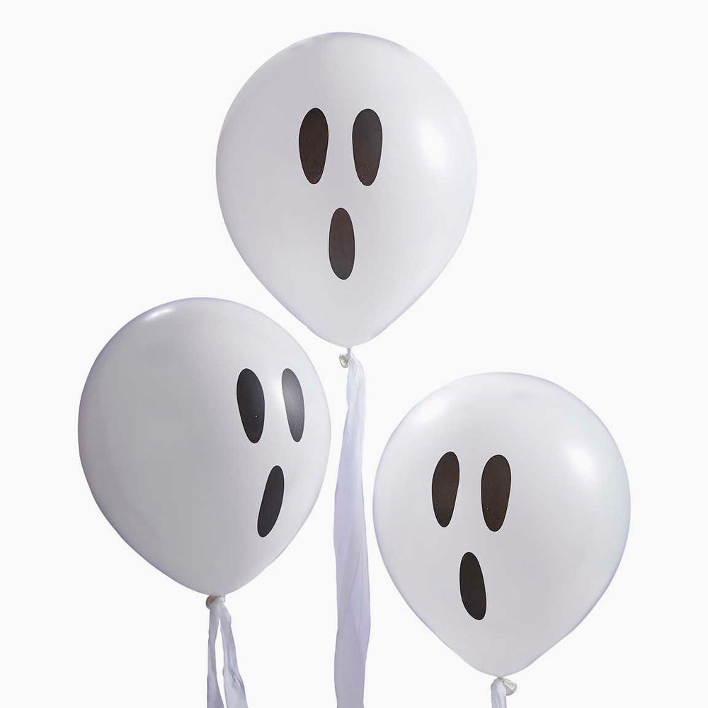 Set Globos Látex Fantasma + Tássel