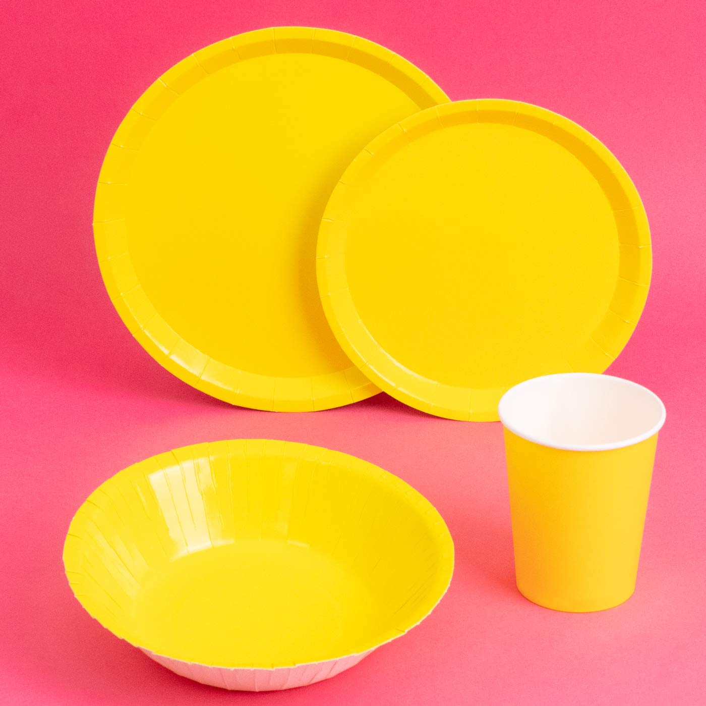 Round plain cardboard dessert Ø17cm yellow