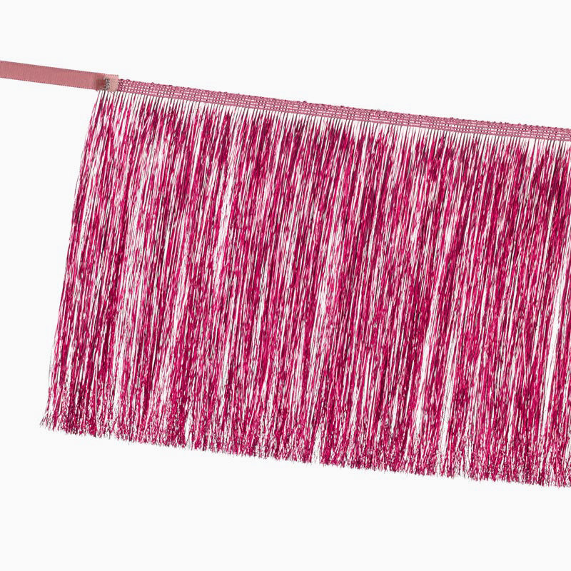 Rose Metallic Fringes Guirnalda