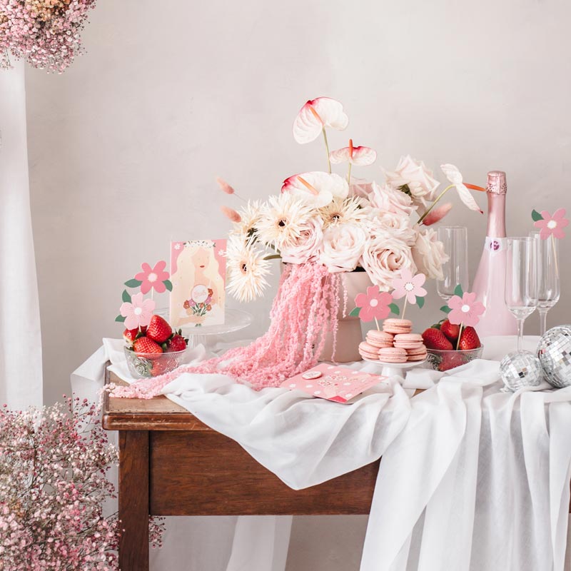 Fleurs de gâteau de topper rose