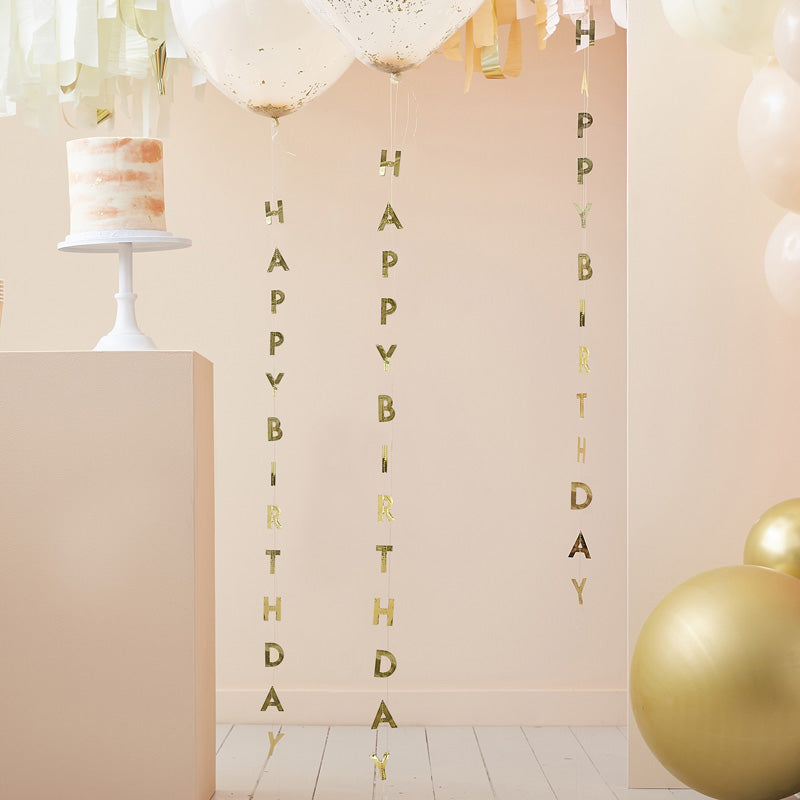 Vertical garland "Happy Birthday" gold