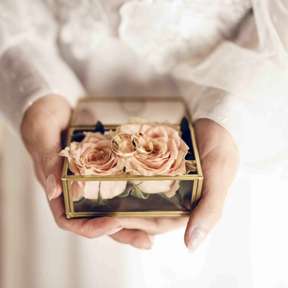 Bijoux des anneaux de cristal de mariage